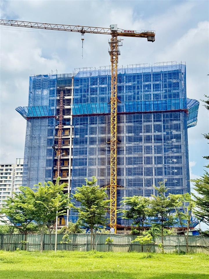 Bán căn hộ citi grand 2pn  2wc, đã có hdmb, tầng trung, view thành phố.  0948 894 ***