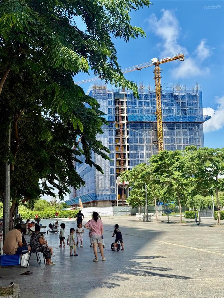 Bán căn hộ citi grand 2pn  2wc, đã có hdmb, tầng trung, view thành phố.  0948 894 ***