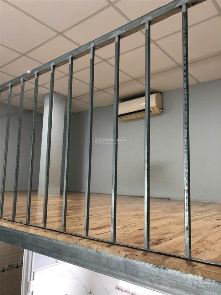 Phòng cho thuê khu tên lửa, 3tr  3tr5 có ban công, ngay nhà thờ phao lô