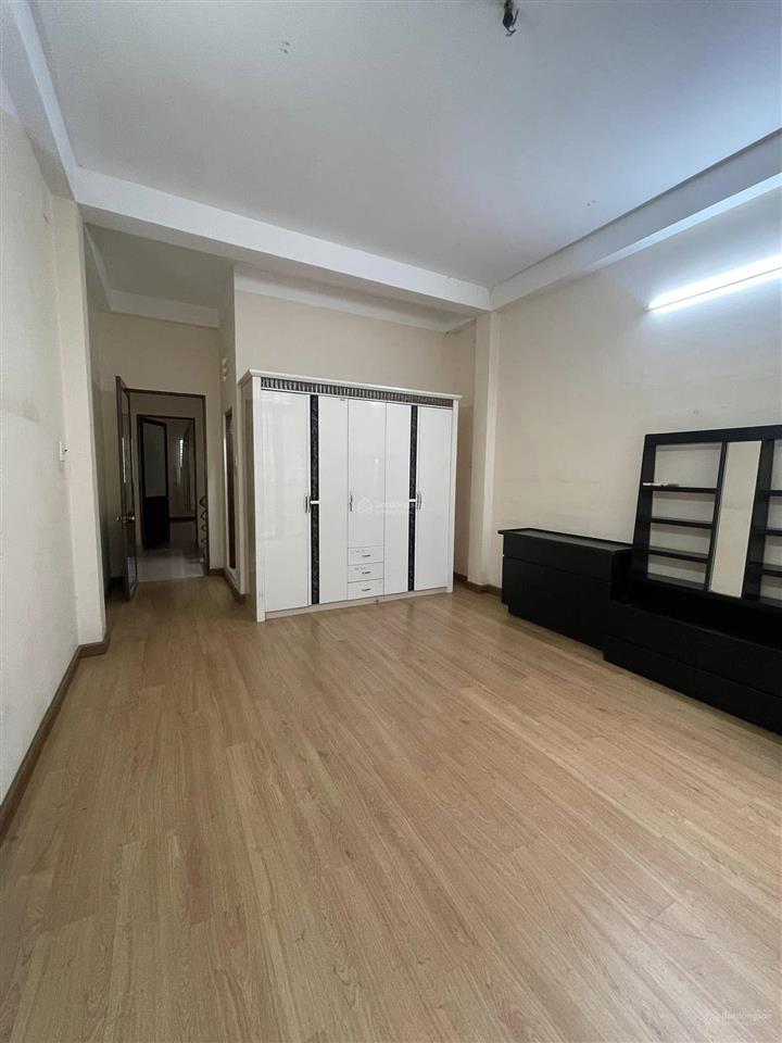 Cho thuê nhà mt đường số 74, khu bình phú 4x15m, 3 tấm, 4pn, sẵn máy lạnh. giá 15 triệu/tháng
