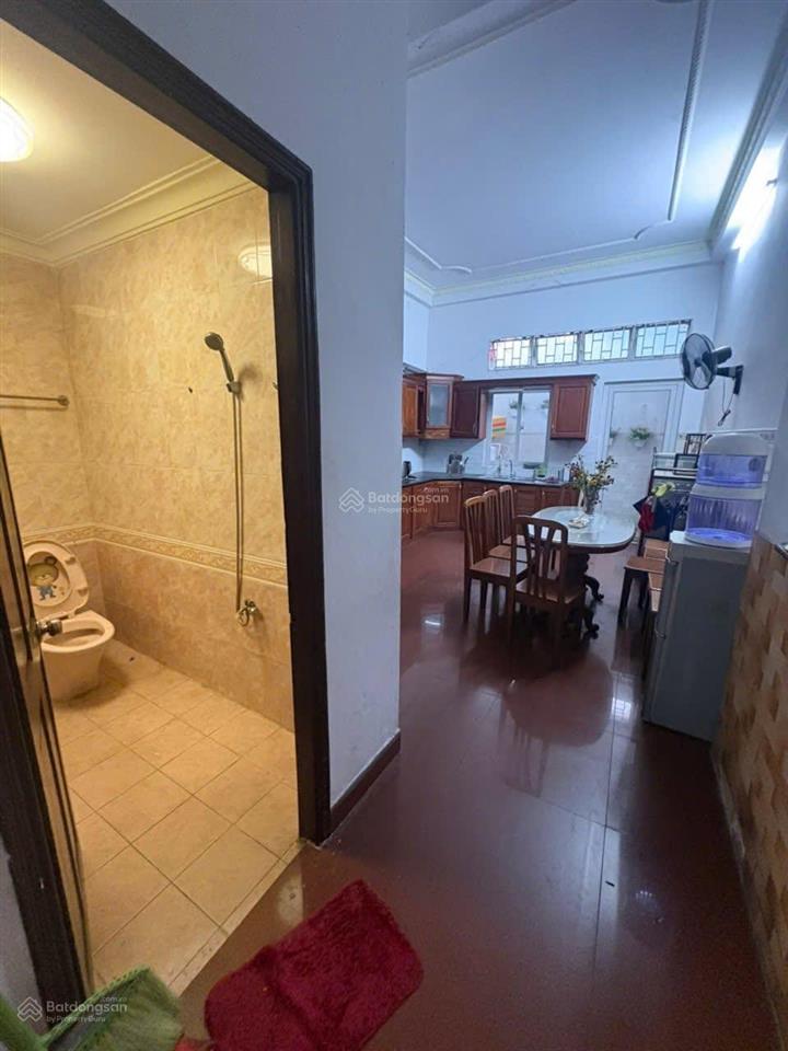 Nhà mt đường số 2, cư xá rada, dt 4x20m, 3.5 tấm, sẵn nội thất, 18 triệu