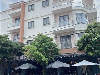 Sang nhượng quán góc 2 mặt tiền khu tên lửa bình tân