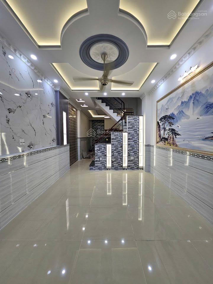 Cho thuê nhà mới mt đường liên khu 16  18, dt 4x19m, 3.5 tấm, giá 18 triệu/tháng