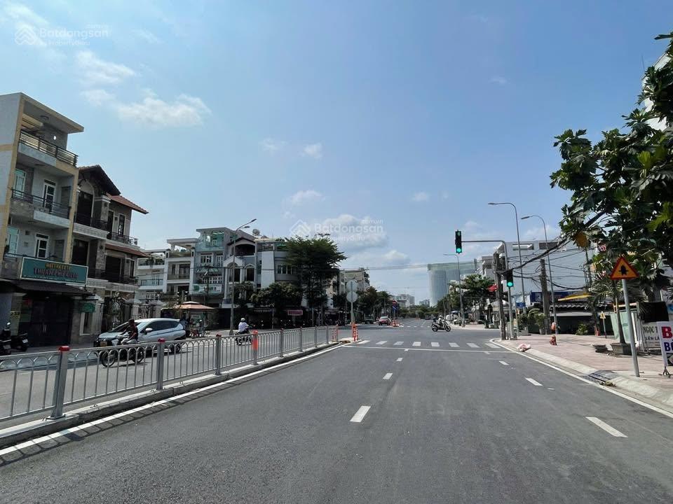 Cho thuê nhà mt đường lê cơ, p. an lạc, dt 9 x 20m, 4 tấm, giá 55 triệu/tháng