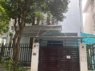 Biệt thự yên hoà (trần kim xuyến) 4 tầng, 1 hầm gara ô tô đỗ thoải mái