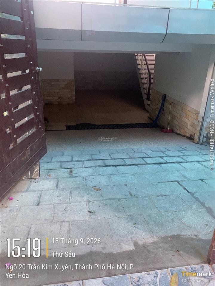 Biệt thự yên hoà (trần kim xuyến) 4 tầng, 1 hầm gara ô tô đỗ thoải mái