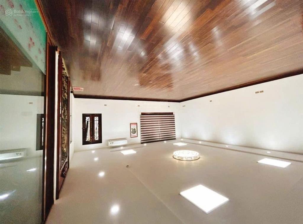 Biệt thự liền kề kđt yên hoà (ngõ 37 trần kim xuyến) 100m2, 4 tầng, full đồ mới đẹp