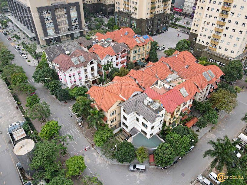 Tôi cần cho thuê căn biệt thự khu vimeco nguyễn chánh (sau big c) 150m2 xây 4 tầng + 1 hầm 50tr