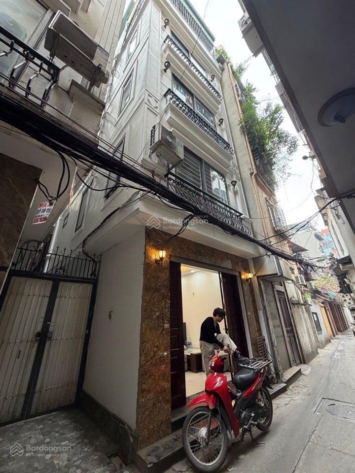 Nhỉnh 7 tỷ có nhà 5 tầng, ngõ thẳng rộng, về ở luôn