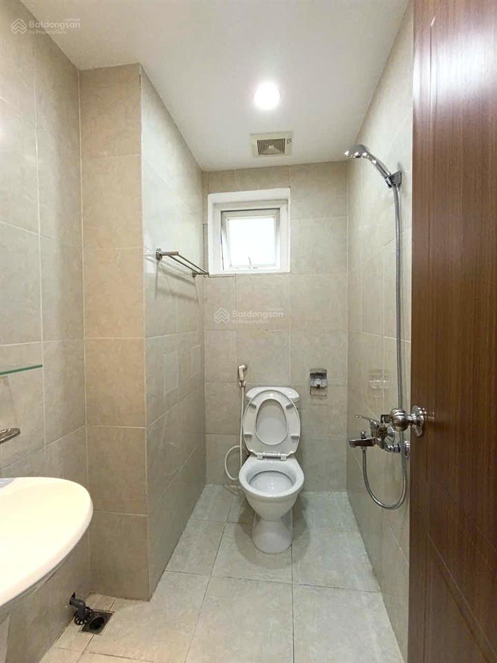 Bán căn hộ đẹp nhất tòa 30t nam trung yên 55m2, giá tốt