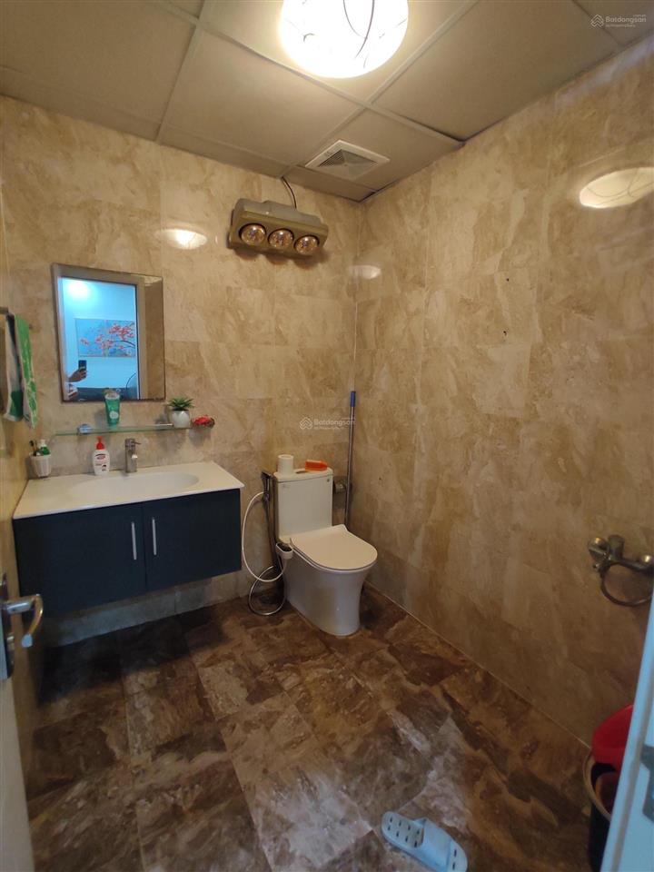 Bán căn hộ 2pn view đẹp tại d22 bộ tư lệnh biên phòng, 65m2 02 phòng ngủ 2 vệ sinh