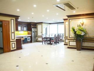 Cho thuê căn hộ trung yên plaza 200m², 3 phòng ngủ, full nội thất giá 20 tr/tháng