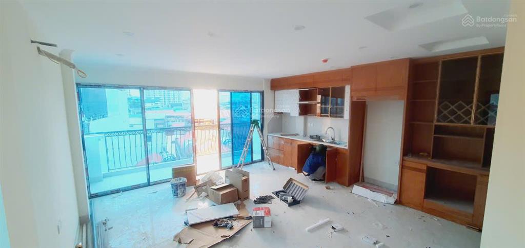 Bán nhà mặt ngõ 79 cầu giấy 50m2x 7 tầng thang máy, oto vào, kd, full nội thất về ở ngay