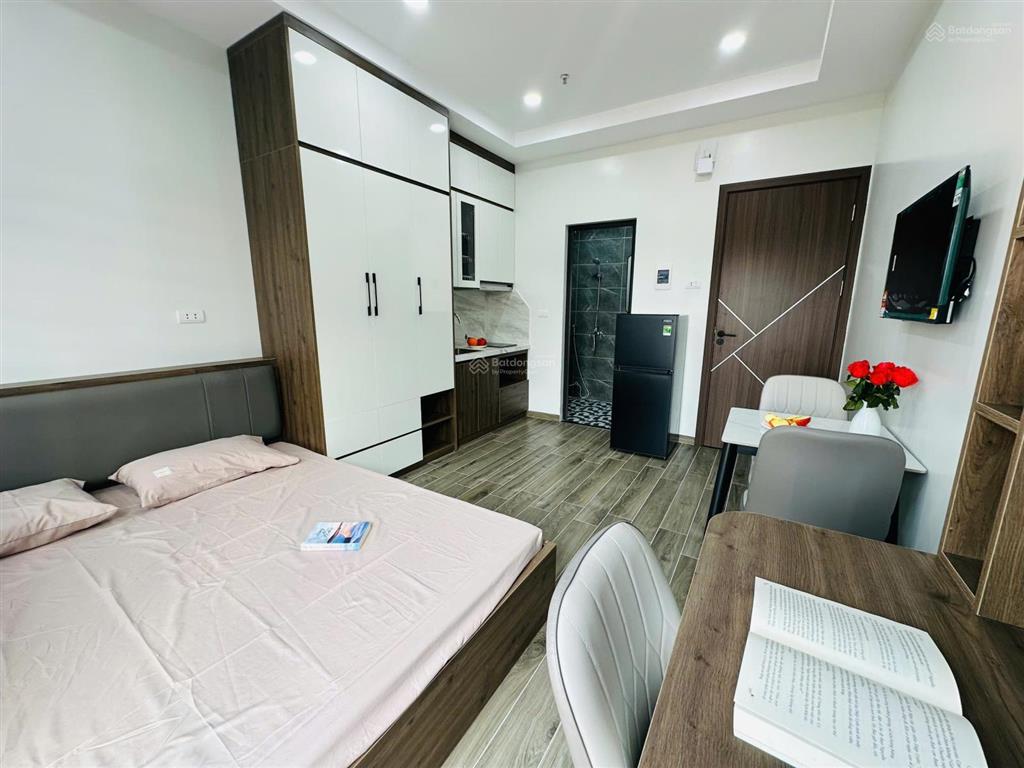 Toà nhà dòng tiền 33p luxury trung tâm cầu giấy, dòng tiền 200tr, dt180m2x7 tầng