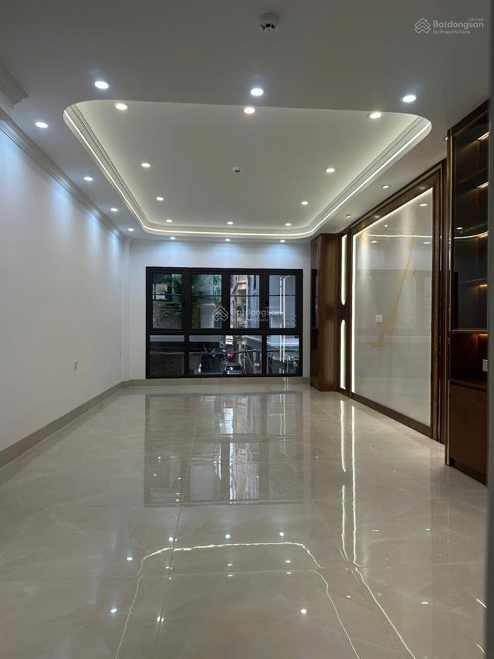 Bán nhà 1150 đường láng, đống đa dt45m2x7 tầng thang máy, ngõ thông kinh doanh, gần phố,giá 15.7 tỷ