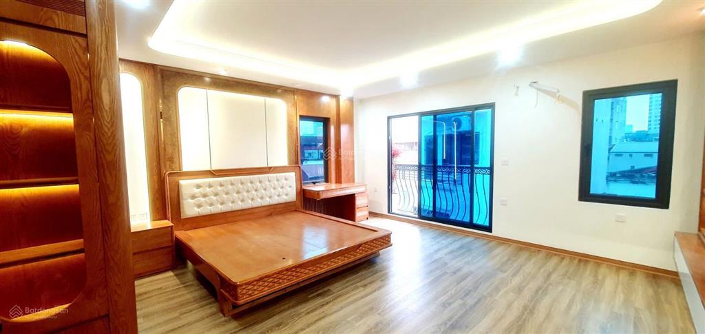 Bán nhà ngõ 381 nguyễn khang, cầu giấy, ngõ thông oto, kinh doanh, xây mới 7 tầng thang máy, lô góc