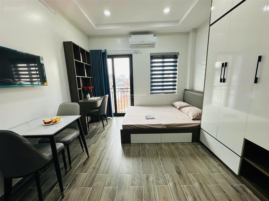 Mình còn 1 phòng số 10 ngõ 445 nguyễn khang thông ngõ 79 cầu giấy giá 6,5 tr