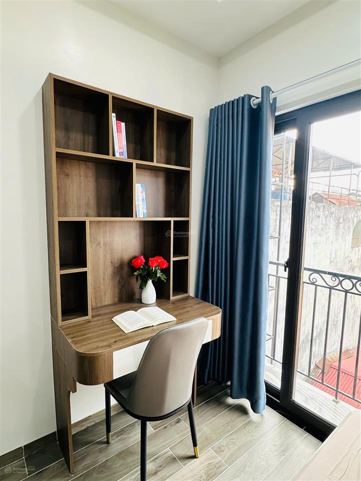 Mình còn 1 phòng số 10 ngõ 445 nguyễn khang thông ngõ 79 cầu giấy giá 6,5 tr