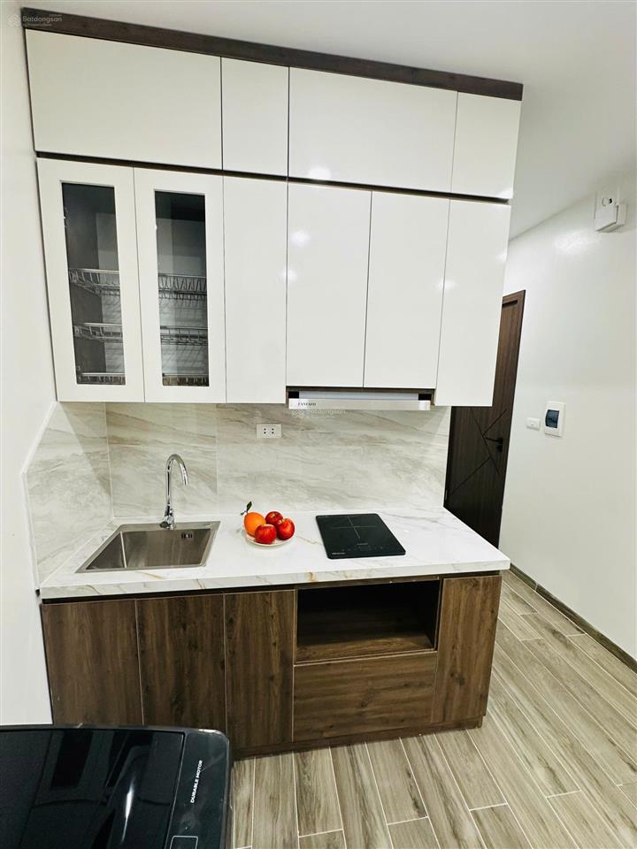 Mình còn 1 phòng số 10 ngõ 445 nguyễn khang thông ngõ 79 cầu giấy giá 6,5 tr