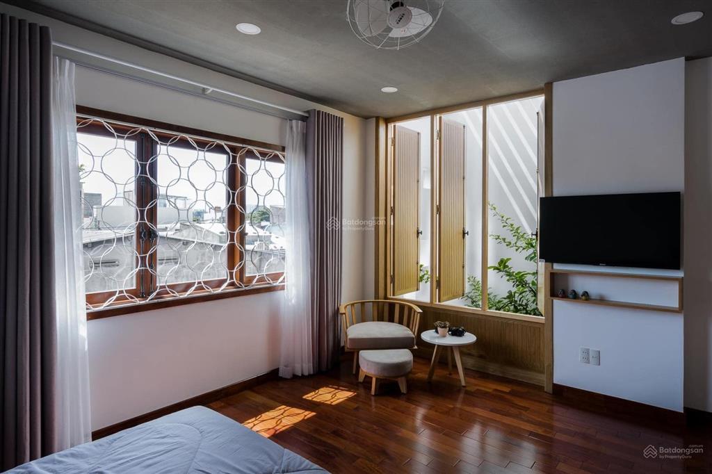 Hiếm ngang tận 10m. khách sạn 5 tầng + thang máy  lý chính thắng, quận 3 giá 22.9 tỷ thương lượng