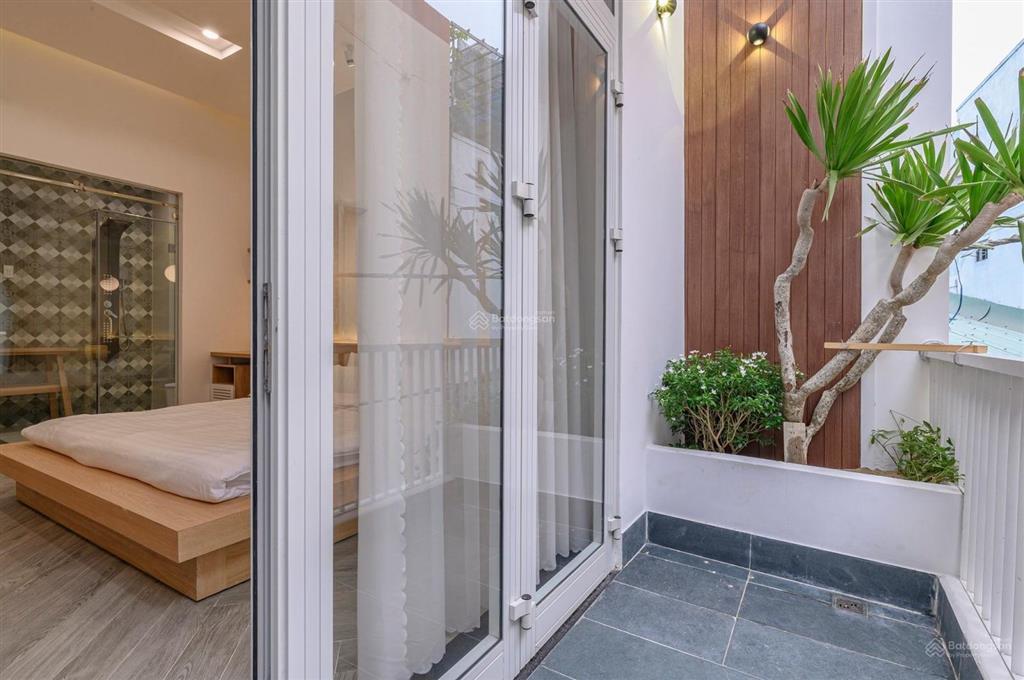 Đẳng cấp! biệt thự góc 2 mt 10 x 15m  pasteur, quận 3, 3 tầng rất đẹp, vào ở ngay giá 29,9 tỷ