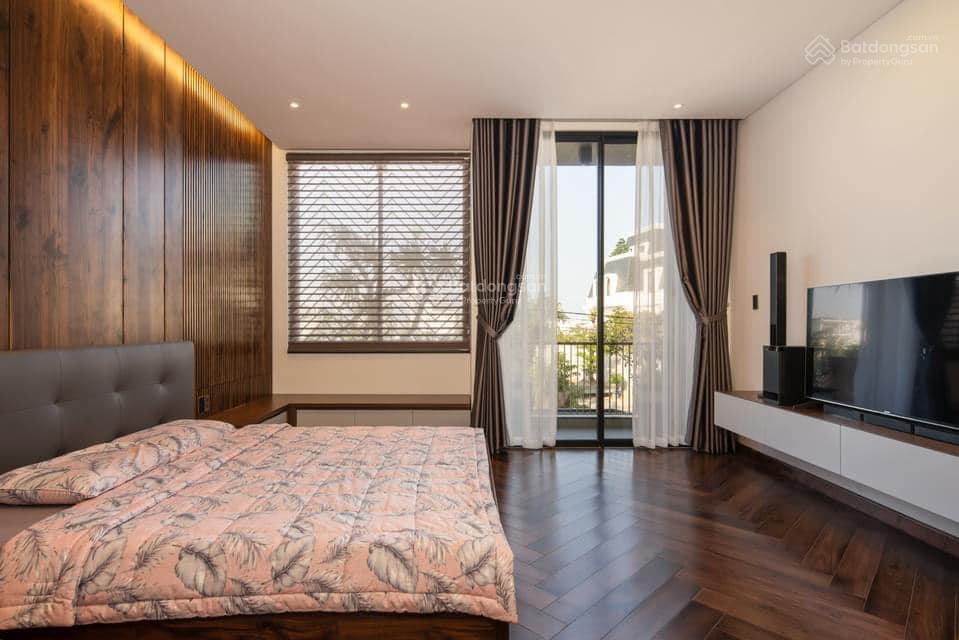 Định cư bán căn villa mới đẹp hxh 8m nam kỳ khởi nghĩa, q3  10m x 10m, 4 tầng chỉ 22.5 tỷ đón tết