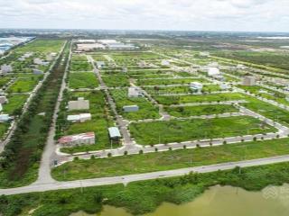 Bán nhanh lô đất bella vista lô góc 2 mặt tiền view hồ sen giá 750tr