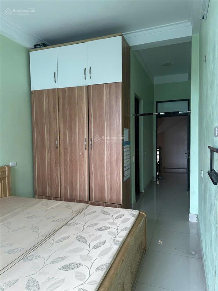 Nhà 3 tầng tổ 14 yên nghĩa, gần đường ô tô giá chỉ 3,1 tỷ ,  0867 627 ***