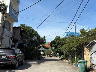 Khuôn đất 4.7 x 17m xd cao tầng không lộ giới, đường 10m sát cầu tân thuận và dh ufm