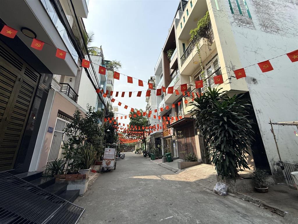 Bán đất khu vip namlong q7  tân thuận đông  4 x 15m đường 8m oto tránh nhau xây dựng cao tầng