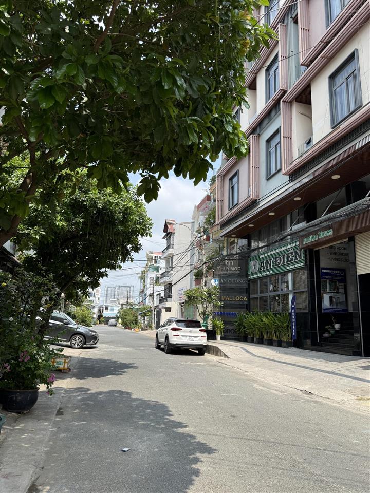 Biệt thự mặt tiền nằm lòng tân quy  lâm văn bền quận 7  nhà hiện đại có thang máy