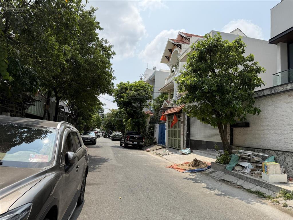 Biệt thự mặt tiền nằm lòng tân quy  lâm văn bền quận 7  nhà hiện đại có thang máy