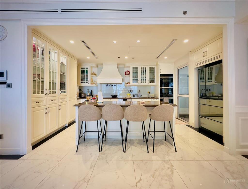 Cc sunrise city 163m2 3pn  tầng 15  giá 16 tỷ nhỉnh  nhà làm nội thất rất đẹp  có sổ hồng