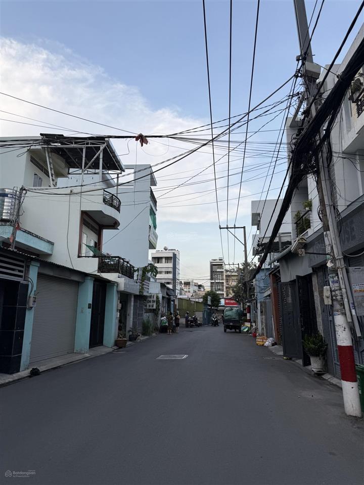 Khuôn đất siêu đẹp 4 x 21m đường trước nhà 8m hẻm thông sang phú thuận, gần nguyễn thị thập pmh
