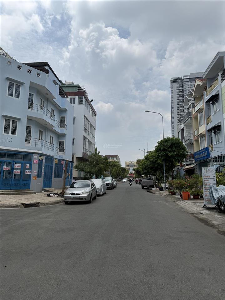 Bán nhà ngay him lam quận 7 giá 21 tỷ 790, sau lưng lotte nguyễn thị thập quận 7