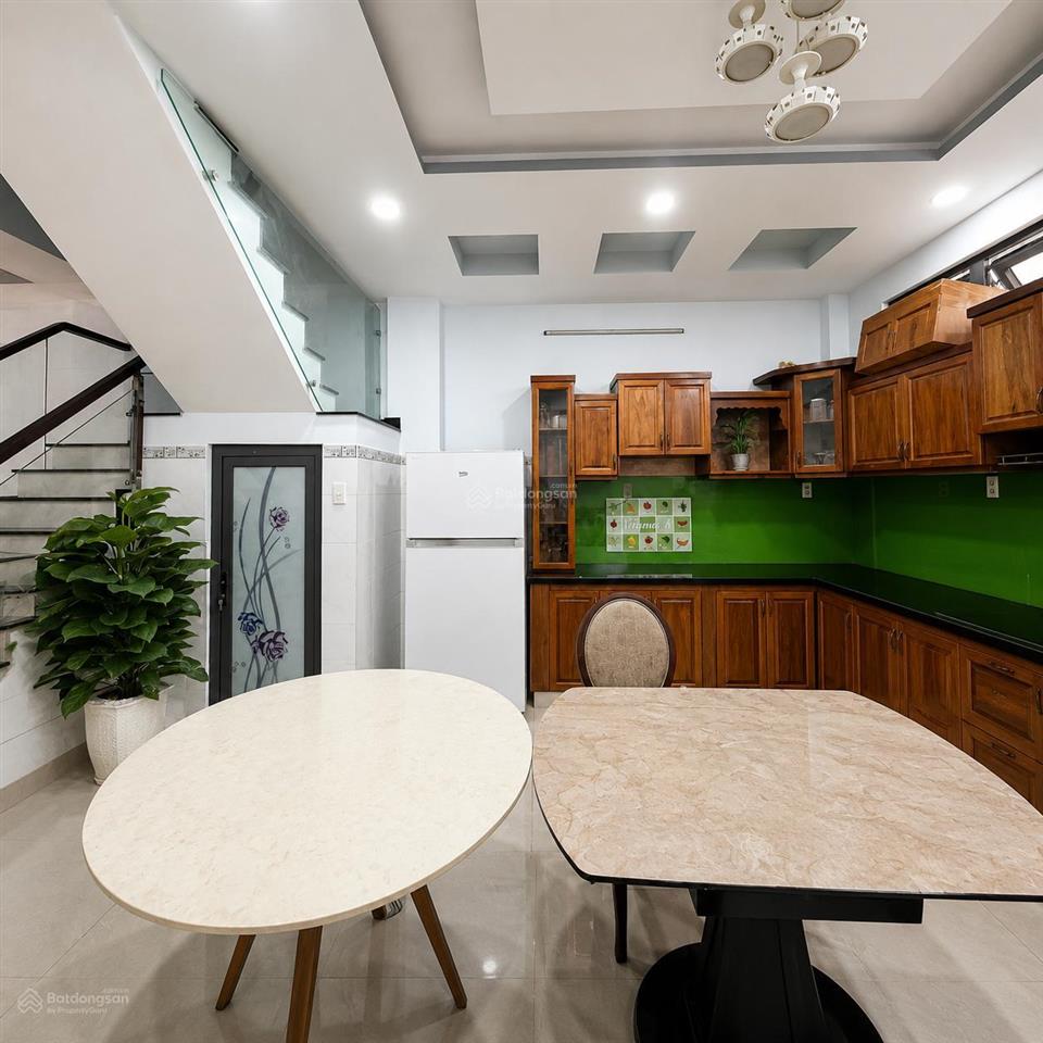 Nhà nguyên căn 14tr khu dân cư anh tuấn