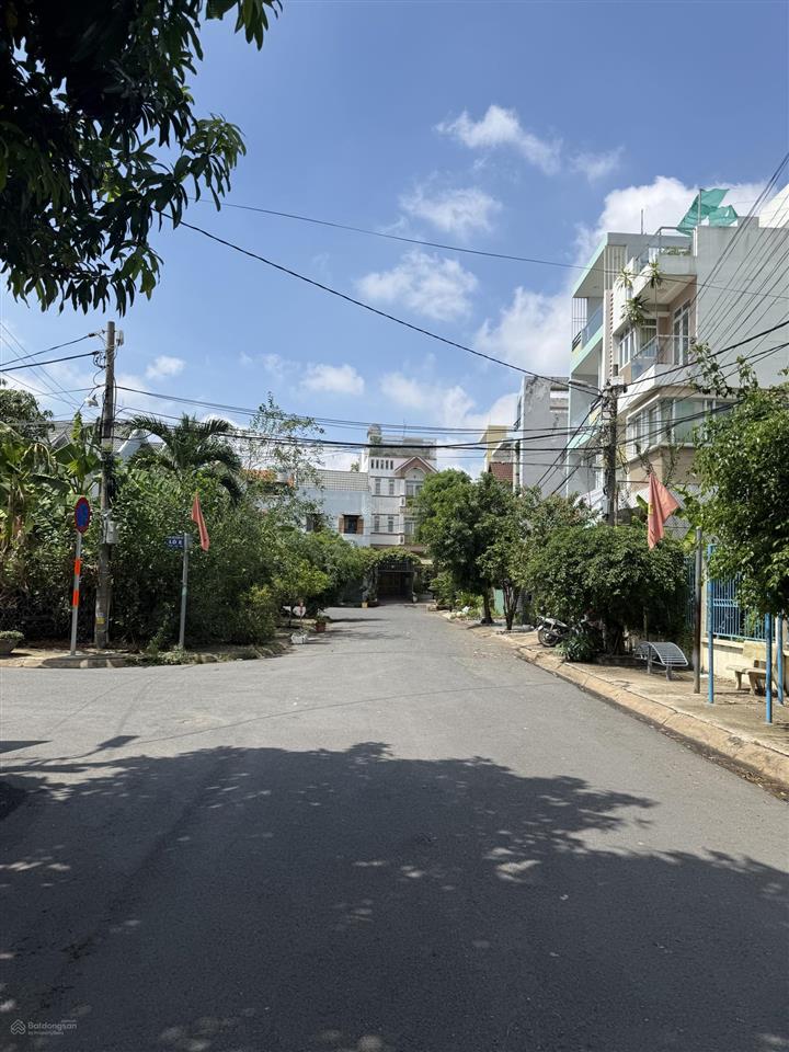 Biệt thự kdc bộ công an phú thuận quận 7, liền kề nguyễn thị thập  ngang 9m