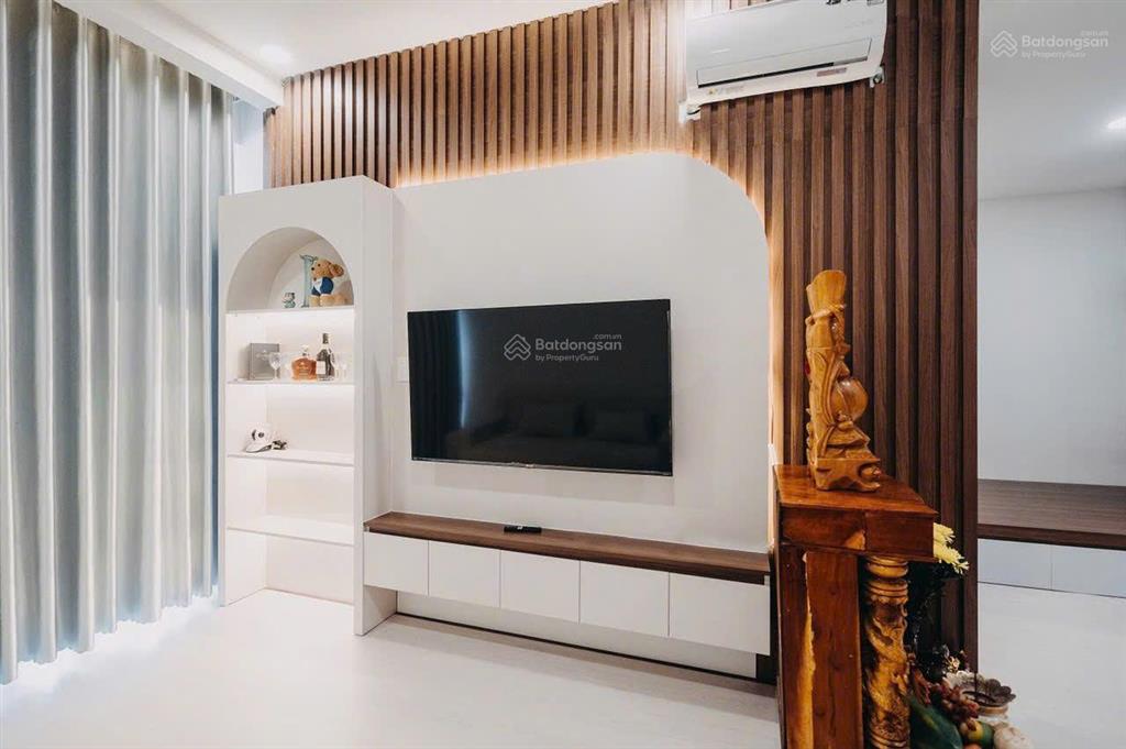 Bán gấp căn 2pn, 2wc full nội thất cao cấp giá chỉ 3ty850.  e ngay để tl trực tiếp với chính chủ