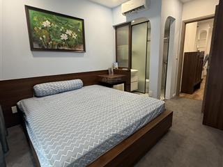 Cần tiền bán gấp căn 1pn ehomes  đối diện global city, hướng đn mát mẻ, full nt xịn xò.  e ngay