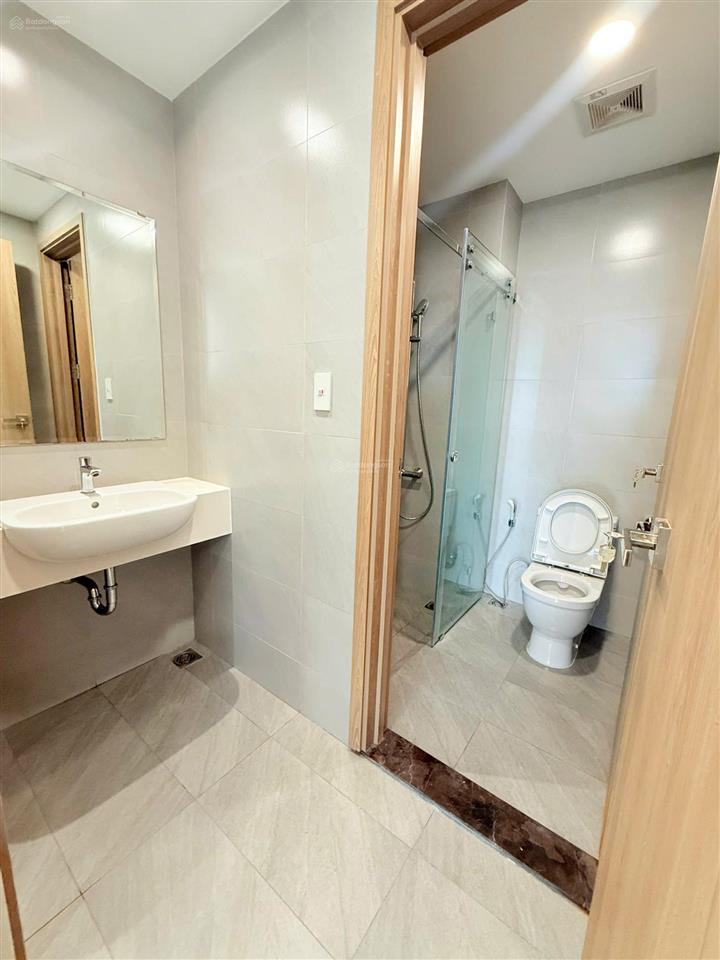 Cho thuê nhanh căn 2pn, 2wc giá chỉ 6tr5/tháng. sẵn nội thất cơ bản, chủ nhà dễ thương