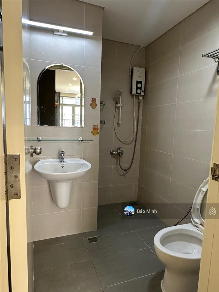  ngay! chính chủ cần bán gấp căn hộ luxcity quận 7 dt 68m2 2pn2wc giá 1tỷ890 nội thất đầy đủ