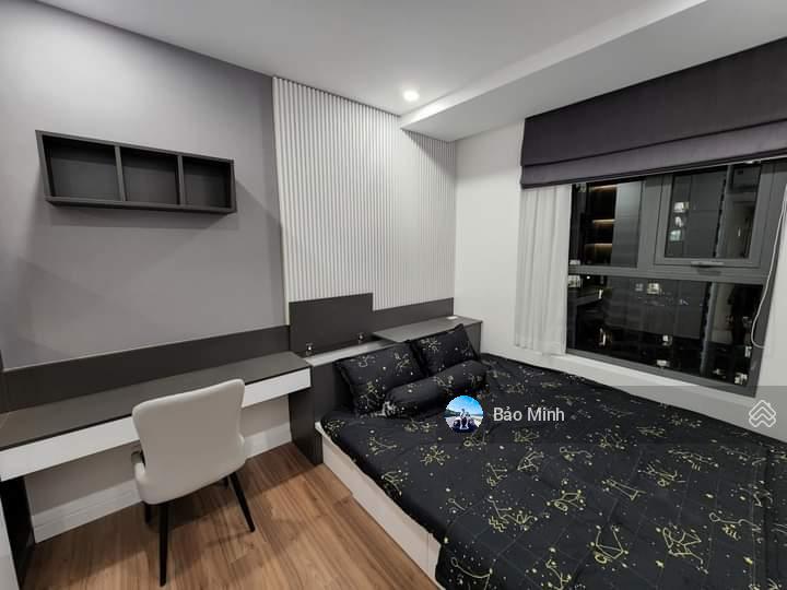 Chủ nhà định cư cần bán gấp ch botanic tower phú nhuận dt 86m2 2pn 2wc nội thất đầy đủ