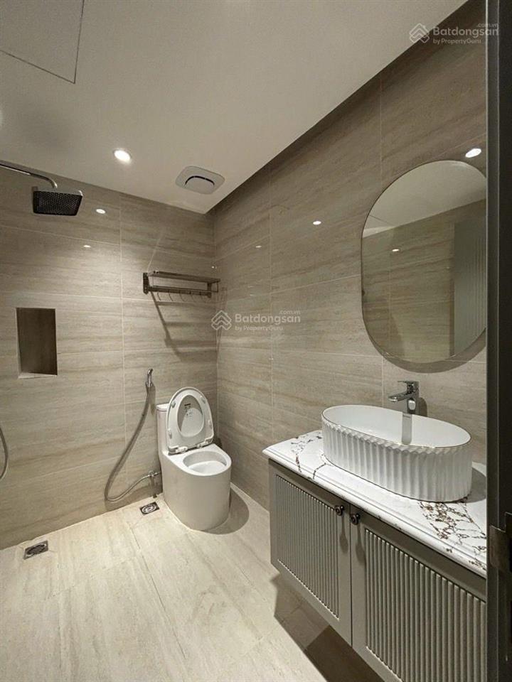 Giảng võ  40m x 7 tầng thang máy  gara ô tô  view cao thoáng mát  nội thất cao cấp  21,5 tỷ