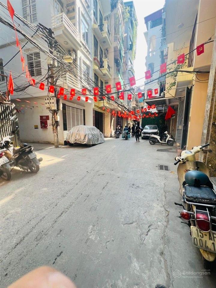 Giảng võ  40m x 7 tầng thang máy  gara ô tô  view cao thoáng mát  nội thất cao cấp  21,5 tỷ