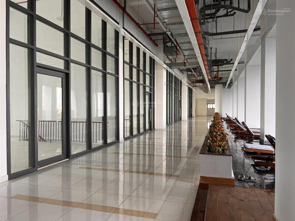 Cho thuê shophouse chung cư ricca 2 tầng để ở và kinh doanh buôn bán giá 10tr. 0902 564 *** trung xem