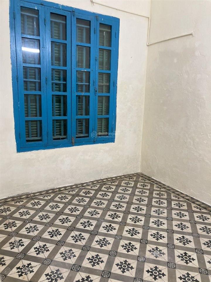 Cho thuê nhà riêng tại phố liên trì, giá ưu đãi 11 triệu vnd, 65 m2, 4pn, 2wc