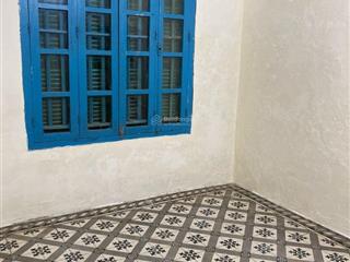 Cho thuê nhà riêng tại phố liên trì, giá ưu đãi 11 triệu vnd, 65 m2, 4pn, 2wc