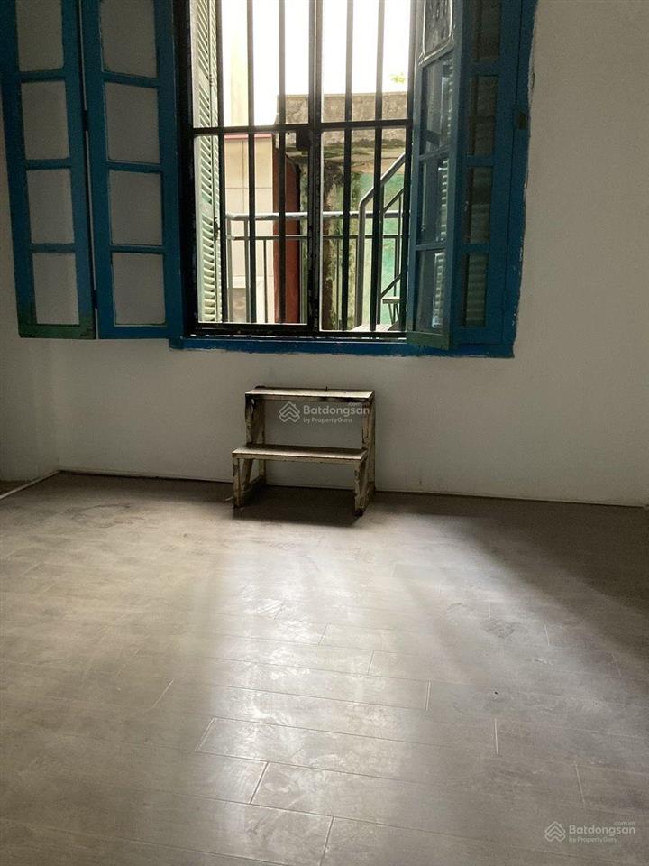 Cho thuê nhà riêng tại phố liên trì, giá ưu đãi 11 triệu vnd, 65 m2, 4pn, 2wc