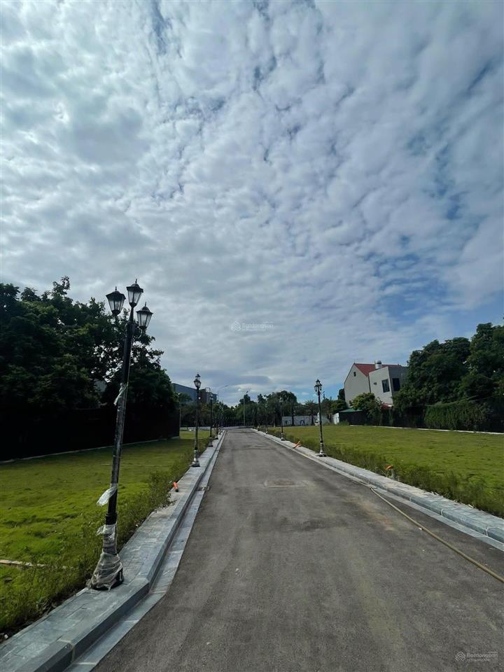 Đất nội bài  không gian xanh, tiện ích đủ, đường ô tô tránh, 84m mặt tiền rộng, giá rất tốt