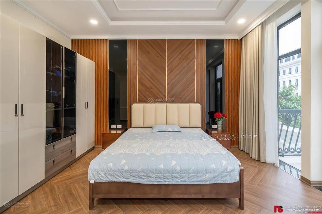 Liền kề cao cấp louis hoàng mai 100m 5 tầng full nội thất xịn sò